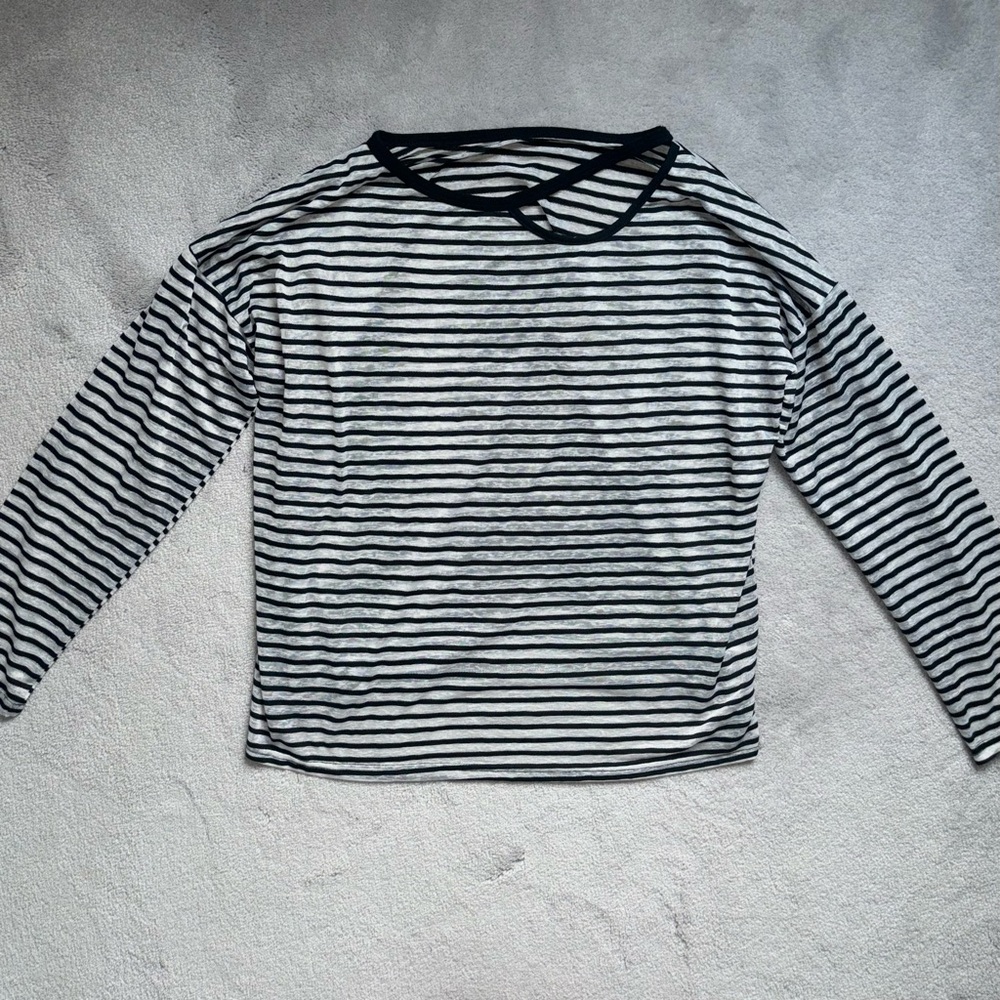 SHEIN DAZY stripe black and white long sleeve top with cut out